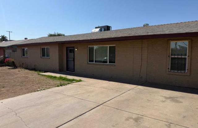 2921 West Moreland St - 2921 West Moreland Street, Phoenix, AZ 85009