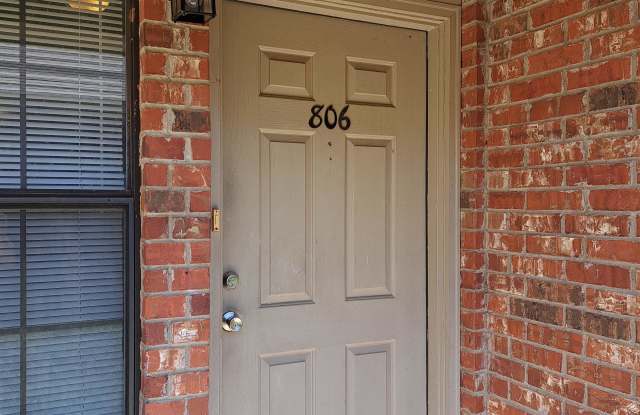 804 Redwood photos photos