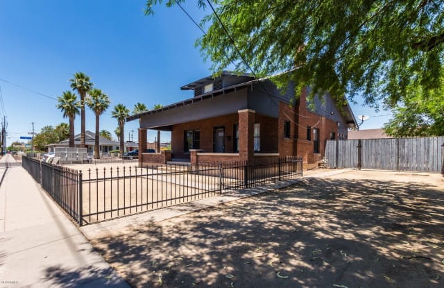 804 E GARFIELD Street - 804 East Garfield Street, Phoenix, AZ 85006
