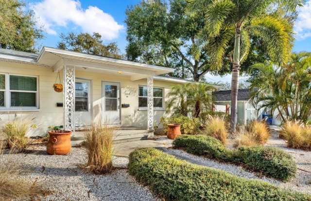 109 12TH AVENUE N photos photos