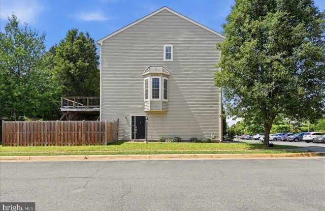 8928 BREWER CREEK Place Gallery 4