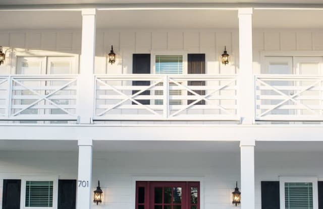 701 Hereford Street B-Pool photos photos