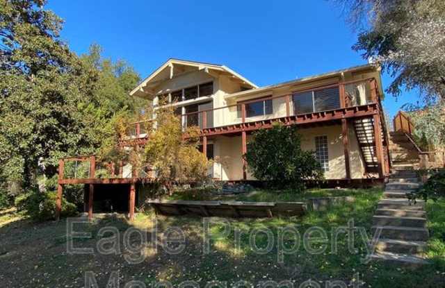 19919 N Ian Ct - 19919 North Ian Court, Lockeford, CA 95237