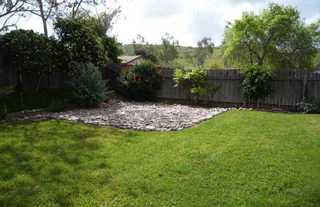 12913 Carriage Road Gallery 3