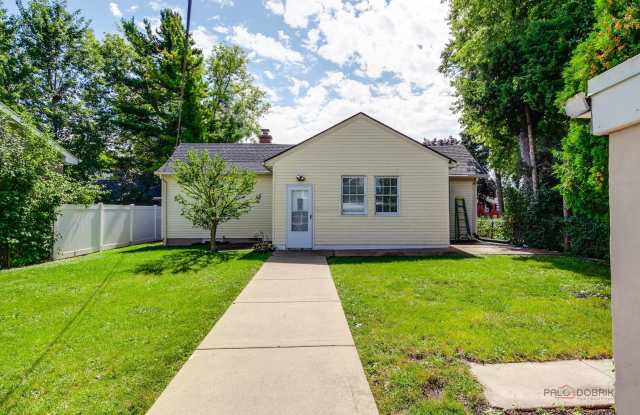 47 Prairie Avenue photos photos