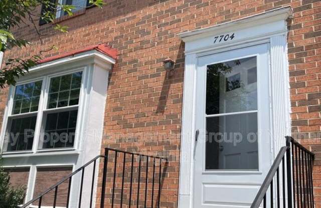 7704 Norsham Ln - 7704 Norsham Lane, Idylwood, VA 22043