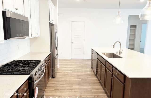 203 East Taylor Avenue Gallery 2