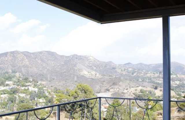 7171 PACIFIC VIEW Drive Gallery 2