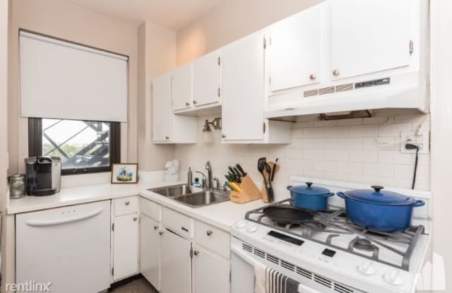 3510 S Lake Shore Dr 8K1 - 3510 North Lake Shore Drive, Chicago, IL 60657