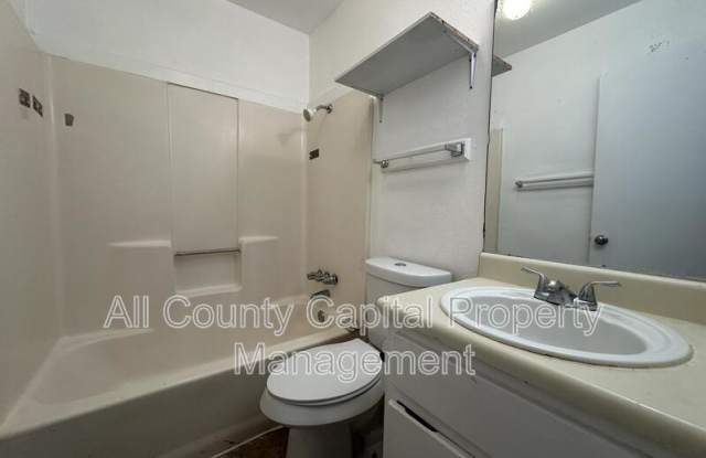 1105 Westwood Ln #6A photos photos