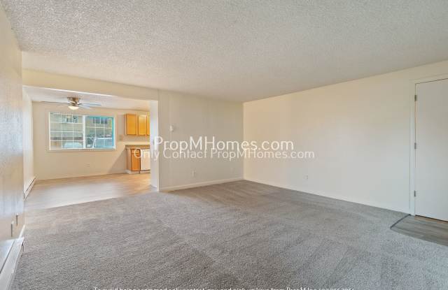 Discover Cedar Hills Living: Beautiful 3BR with Private Balcony! Gallery 4