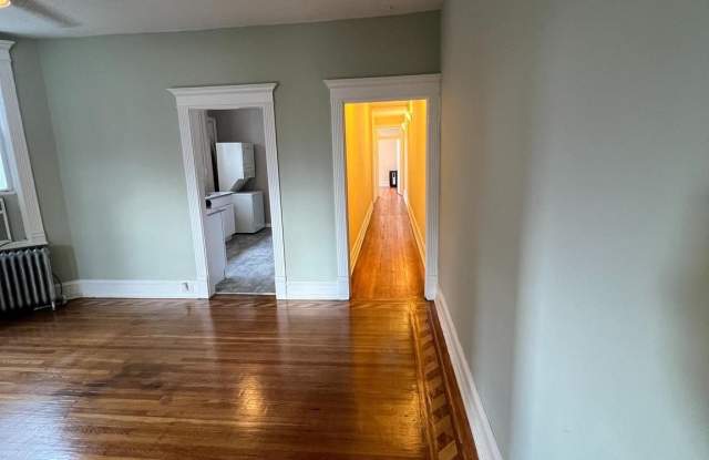 5931 CARPENTER Street Gallery 3