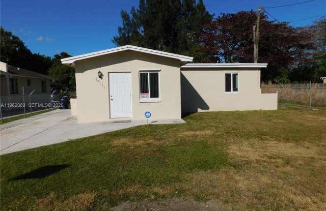 10121 W Jessamine St photos photos