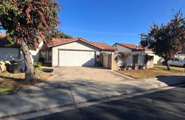 2109 Sharon Way photos photos