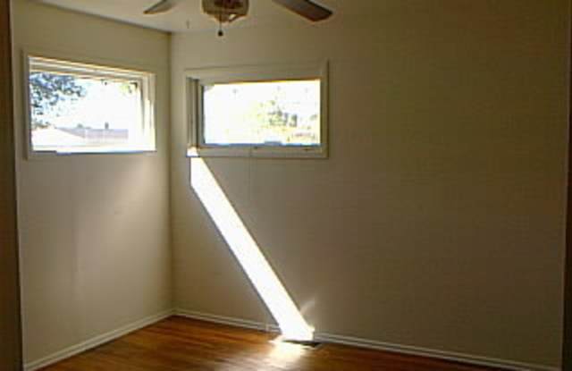 4290 East 70th Avenue Gallery 4