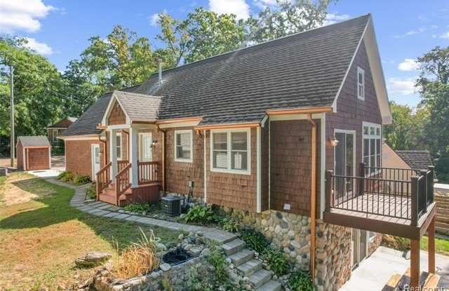 11252 Hiland Court photos photos