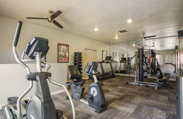 Entrada Pointe Apartments Gallery 4