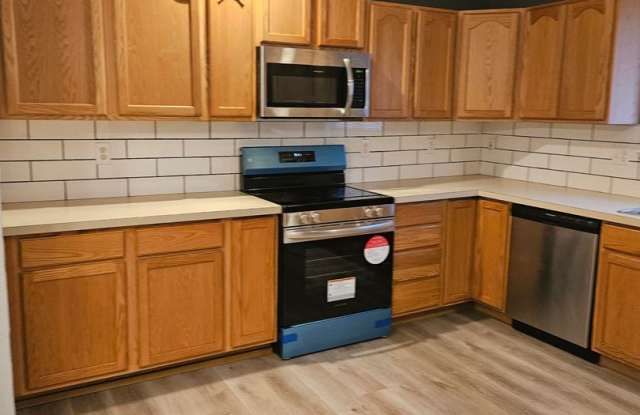 1017 Lincoln Street photos photos