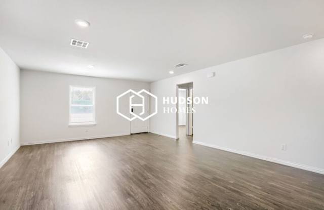 905 Terrace Drive Gallery 3