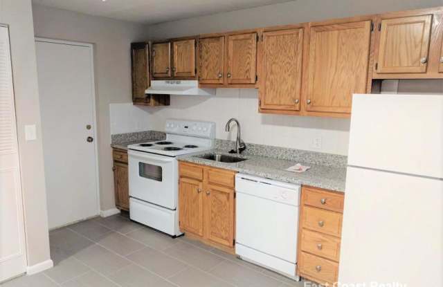 12 Cottage Ct. Gallery 3