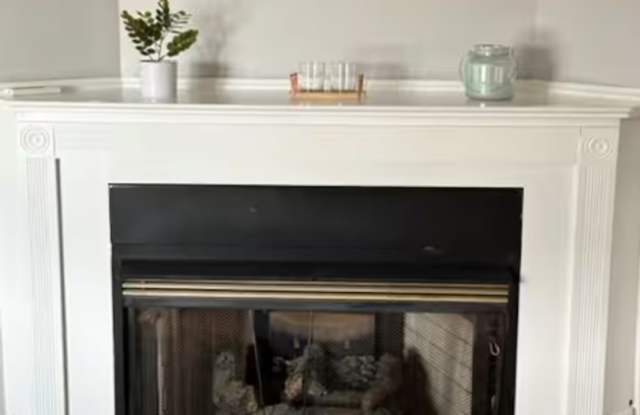 15 W NEWPORT RD, LITITZ, PA 17543 Gallery 4