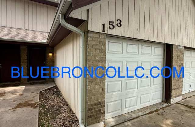 2 bedroom 1.5 bath with attached garage, GRANITE countertops photos photos
