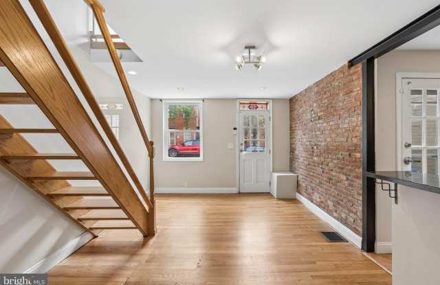 516 S PATTERSON PARK Avenue Gallery 4