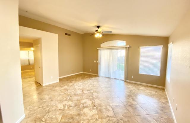 14722 W PARKWOOD Drive Gallery 2