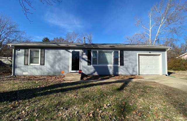 Charming Single-Family Home on the East Side – 1909 Hayes Drive photos photos