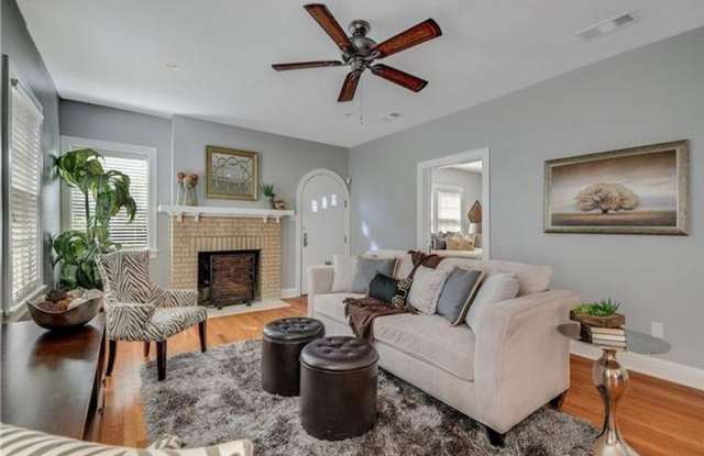 2800 French Place Gallery 3