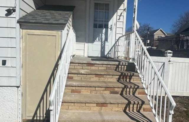 309 Mount Pleasant Ave photos photos