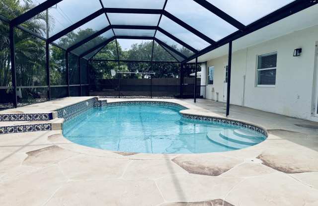 22592 Lombard Avenue photos photos