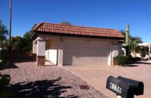 Great location! 2 bedroom 2 bath home! - 6140 East Minton Place, Mesa, AZ 85215