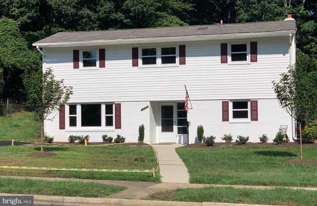 1326 N CHAMBLISS STREET - 1326 North Chambliss Street, Alexandria, VA 22312