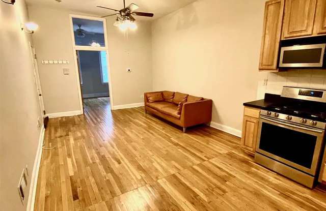 160 Steuben St Apt 1 Gallery 4