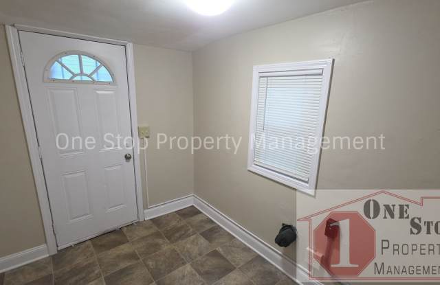 Cozy 1-Bedroom 1 1/2 bathroom Home  in KCMO! Gallery 4
