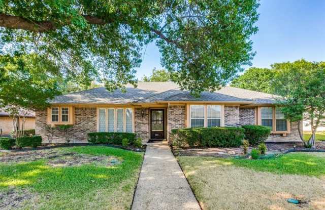 2303 Silver Holly Lane - 2303 Silver Holly Lane, Richardson, TX 75082