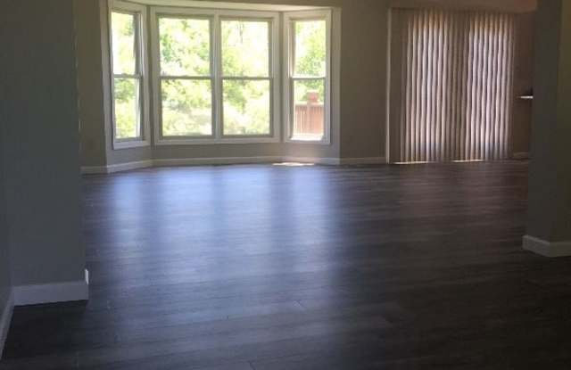 2036 Mitchum Drive Gallery 3