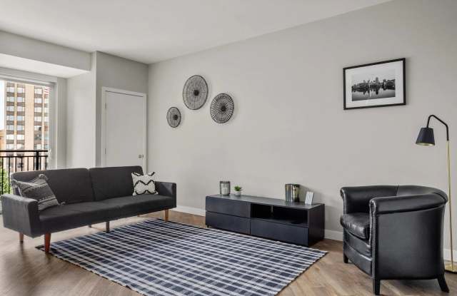 Maverick photos photos