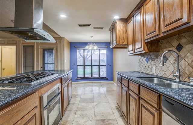 2014 Chantilly Court Gallery 4