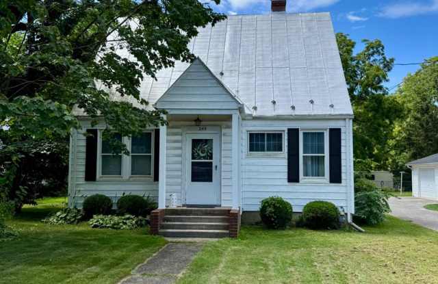 Single Family Home for Rent - Direct access to Purcell Park! photos photos