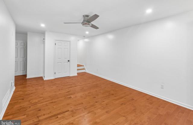 116 ARDMORE Avenue Gallery 4