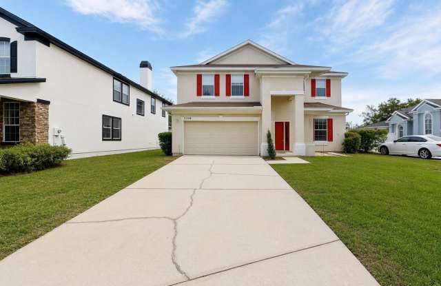 Room for Everyone in This Stunning 6-Bedroom Home! photos photos