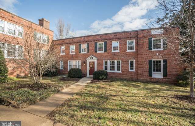 1909 KEY BOULEVARD - 1909 Key Blvd, Arlington, VA 22201