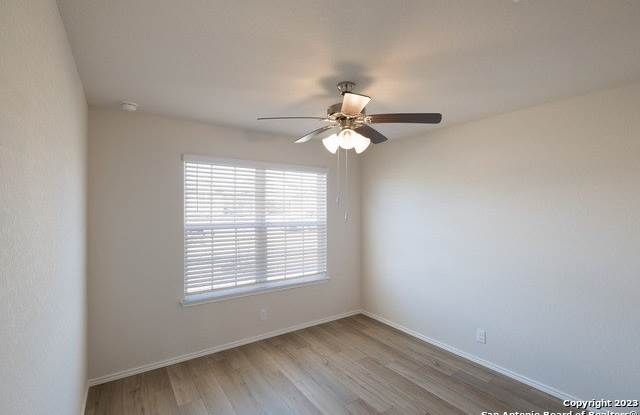 4310 Parsley Point Gallery 3