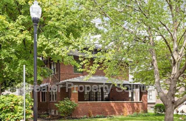 3860 N Delaware St photos photos
