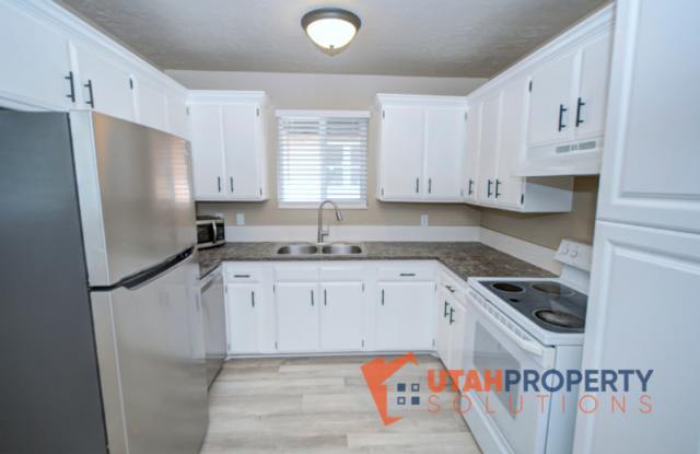 1914 South 900 East photos photos