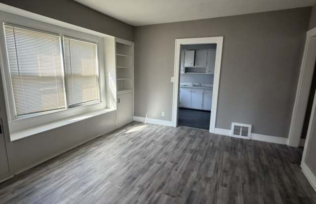 7901 Dorver Avenue - Upstairs Gallery 2