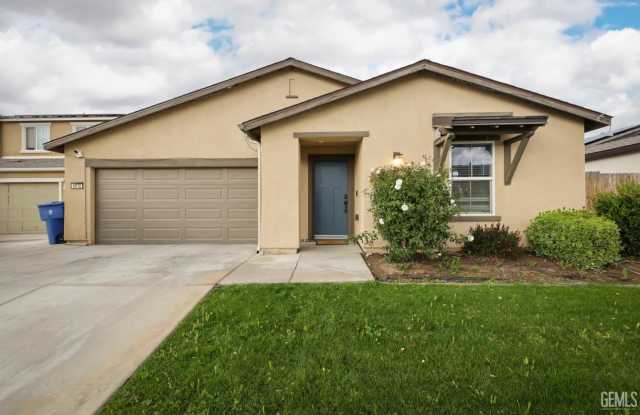 6012 Esmerelda photos photos