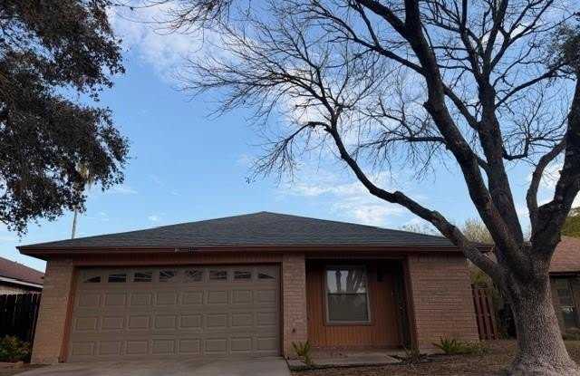 1932 Mynah Avenue photos photos